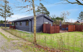 Beautiful Home In Børkop With Wifi